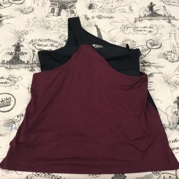 Lukka Lux Active Asymmetrical Sports Bra Tank - Picture 4 of 7